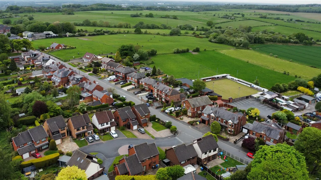 Gategill Grove, Billinge, WN5, photo 8