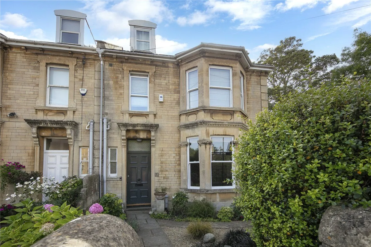 Newbridge Hill, Bath, BA1, photo 2