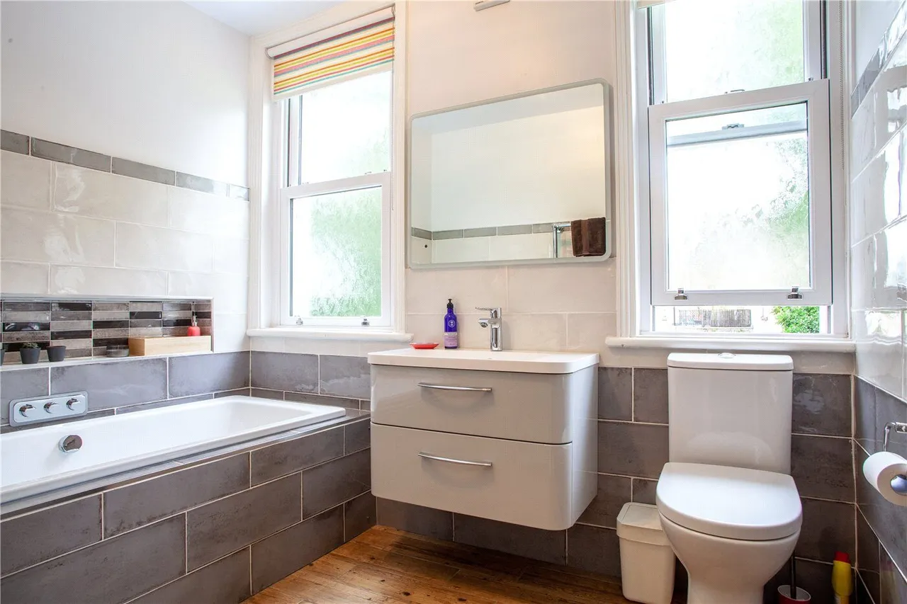 Newbridge Hill, Bath, BA1, photo 21