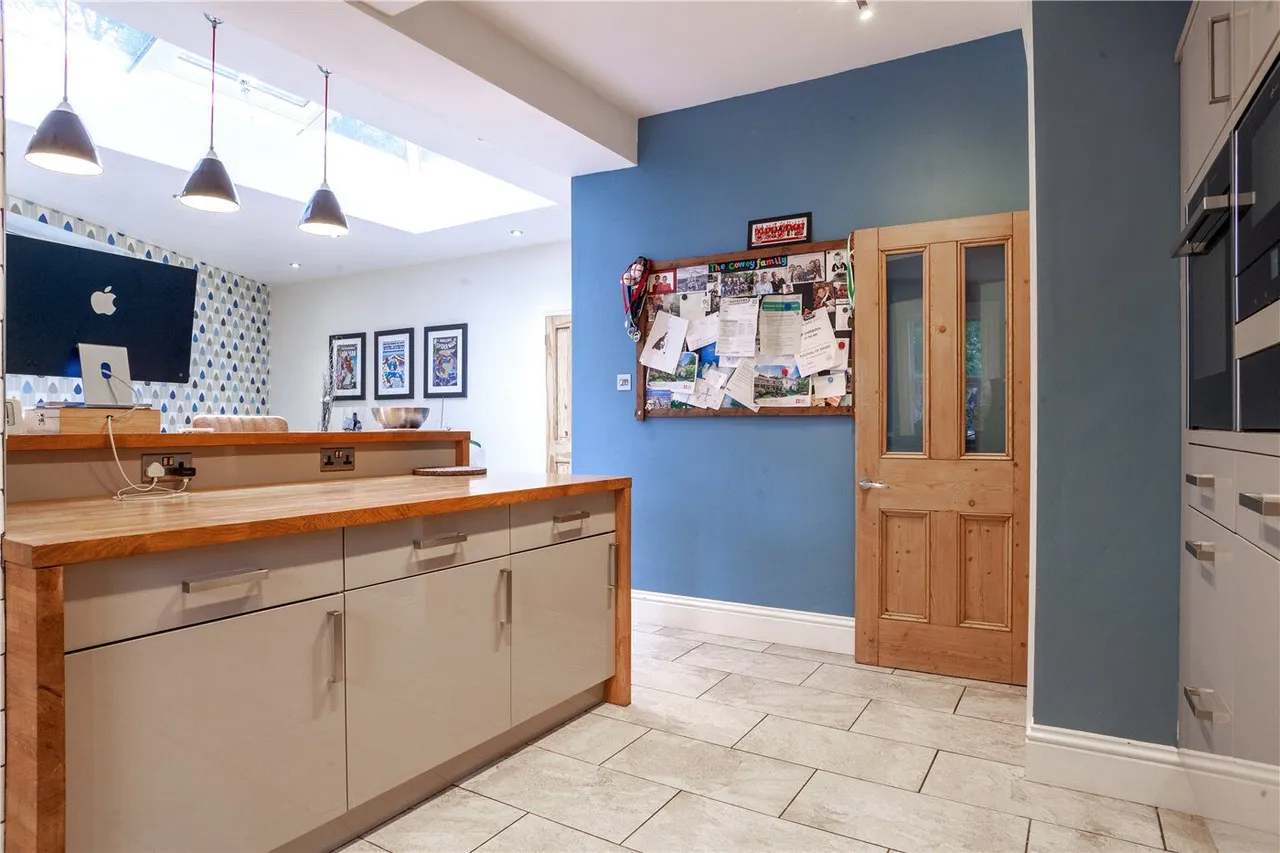 Newbridge Hill, Bath, BA1, photo 17