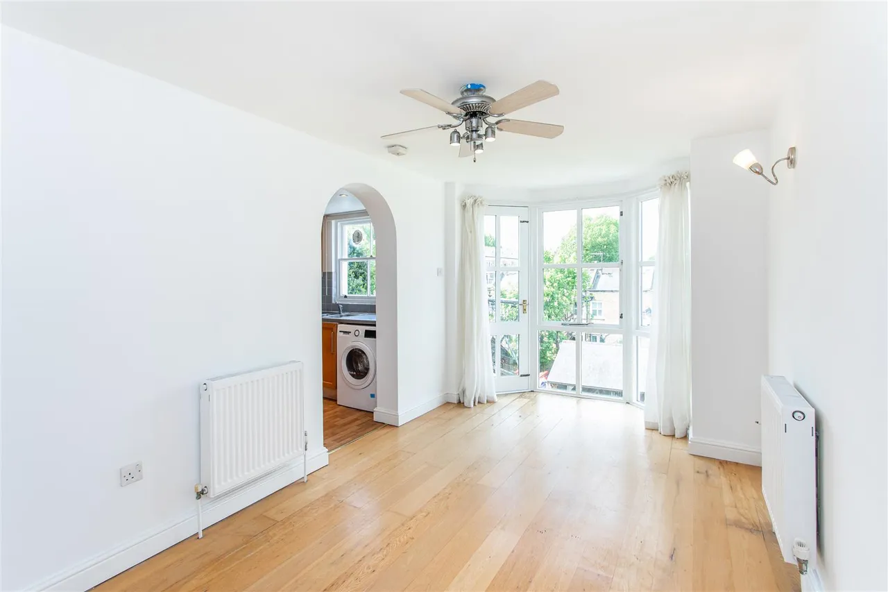 Coborn Mews, Mile End, photo 3