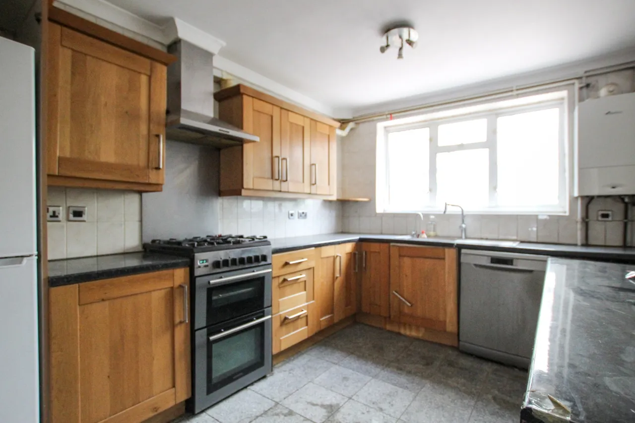 Otterfield Road, West Drayton, UB7, photo 4