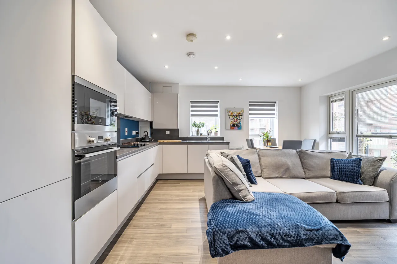Bucknall Place, Watford, WD19, photo 6