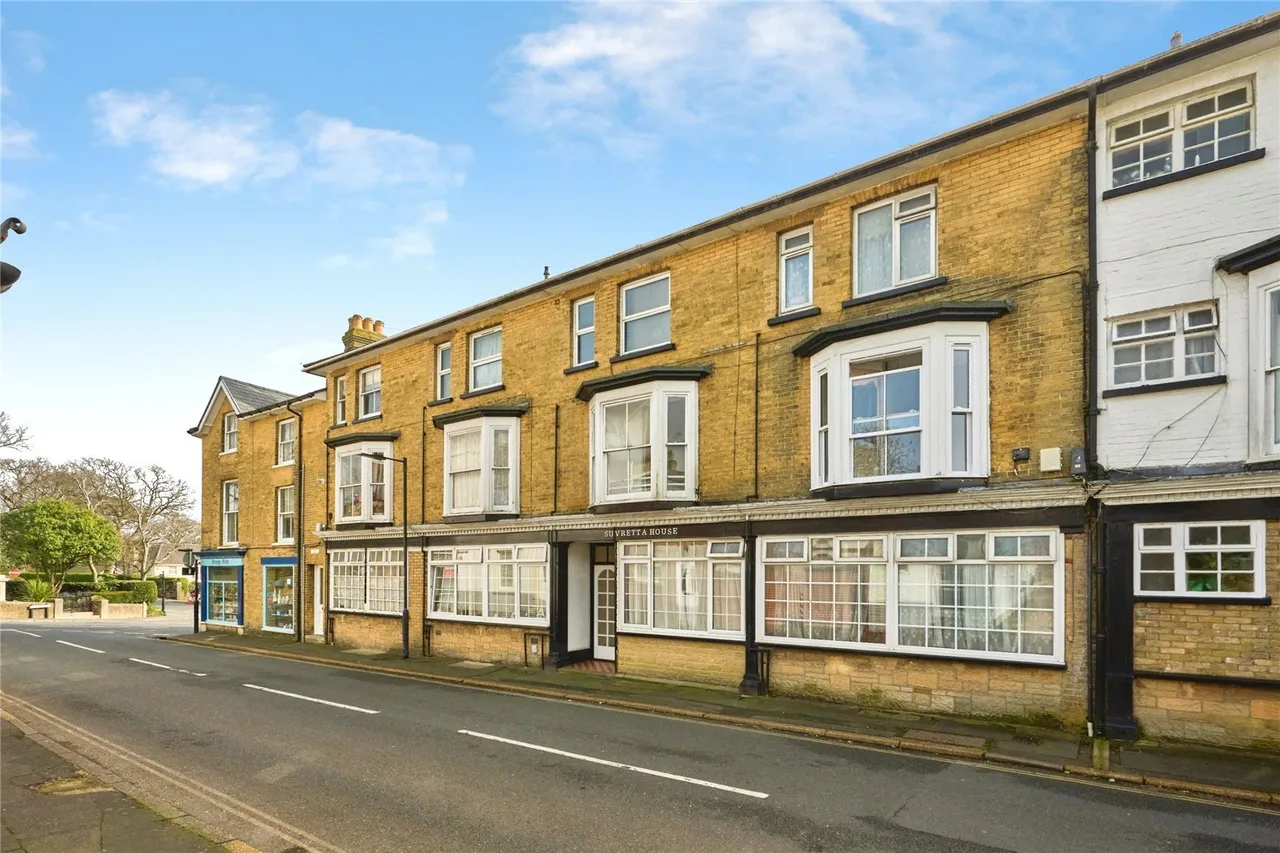 2 bed flat for sale, Grange Road, Shanklin, PO37