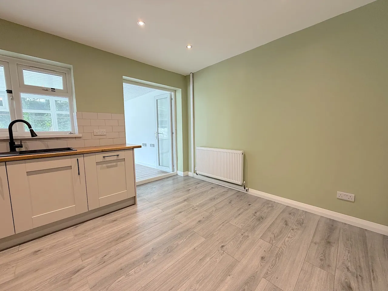 Lavender Close, Pendeford, Wolverhampton, WV9, photo 5