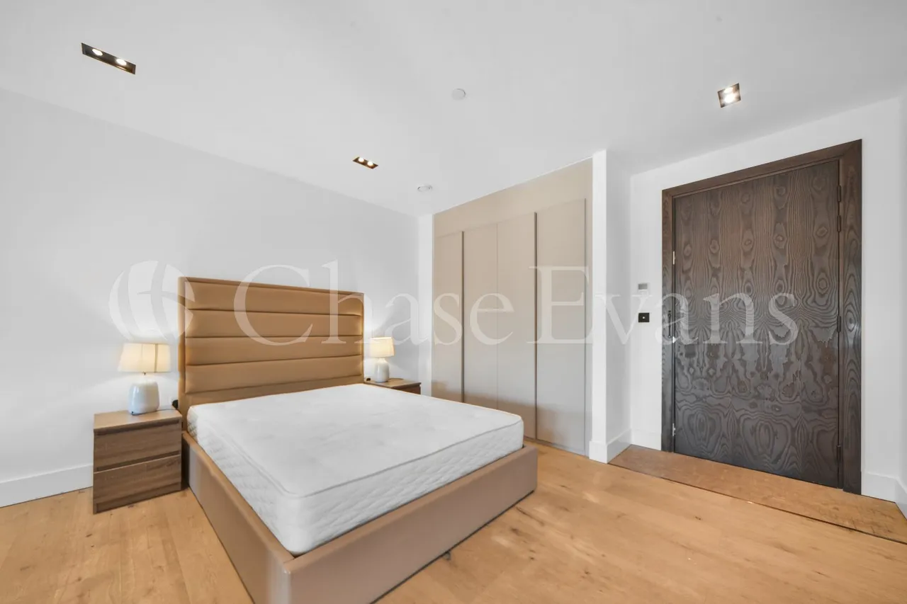 Keybridge Tower, 1 Exchange Gardens, Vauxhall, London, SW8, photo 7