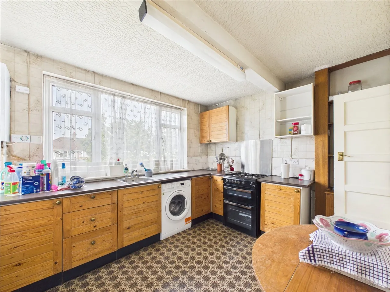Honeypot Lane, Stanmore, HA7, photo 5