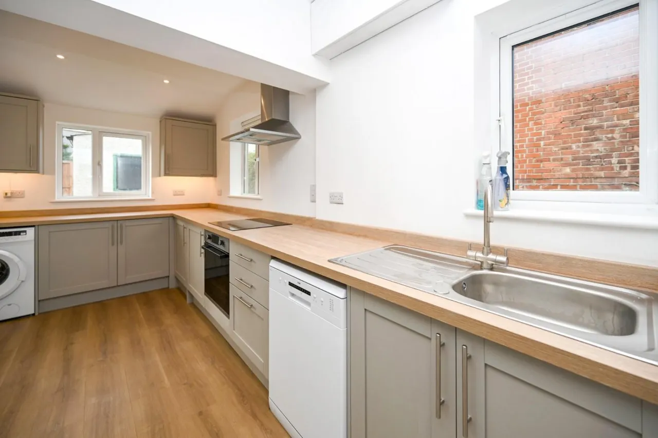 Leyburn Road, Middleham, DL8, photo 7
