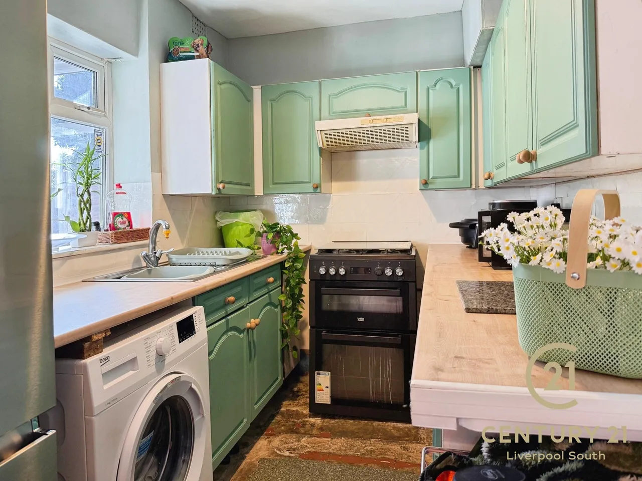 School Way, L24, photo 6