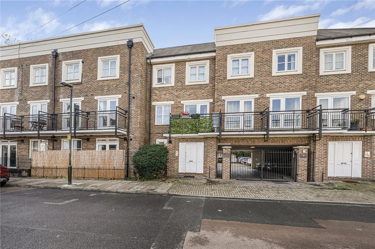 Kew Road, Richmond, TW9, photo 6