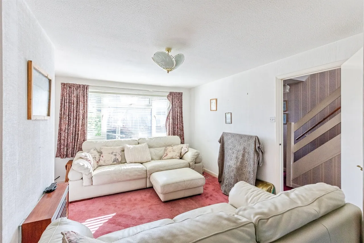 Balham Close, Rushden, NN10, photo 3