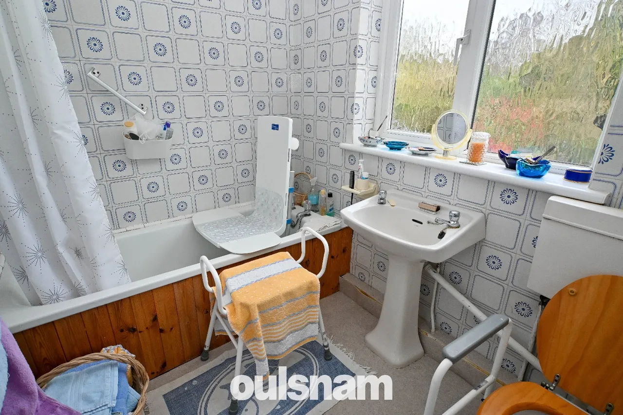 Woodgate Lane, Bartley Green, Birmingham, B32 3QY, photo 17