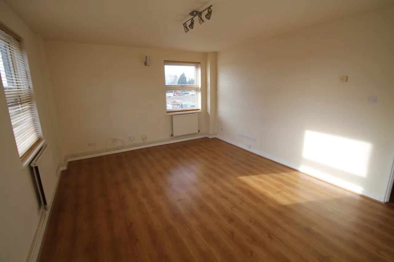 Elms Road, Wokingham, Berkshire, RG40 2AA, photo 3