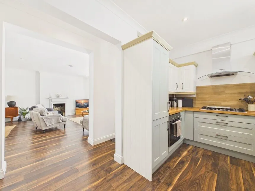 Earls Avenue, Folkestone, Kent, CT20, photo 11