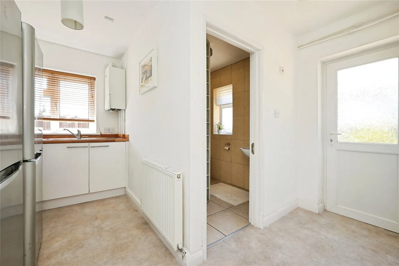 Rossendale Road, Folkestone, Kent, CT20, photo 8