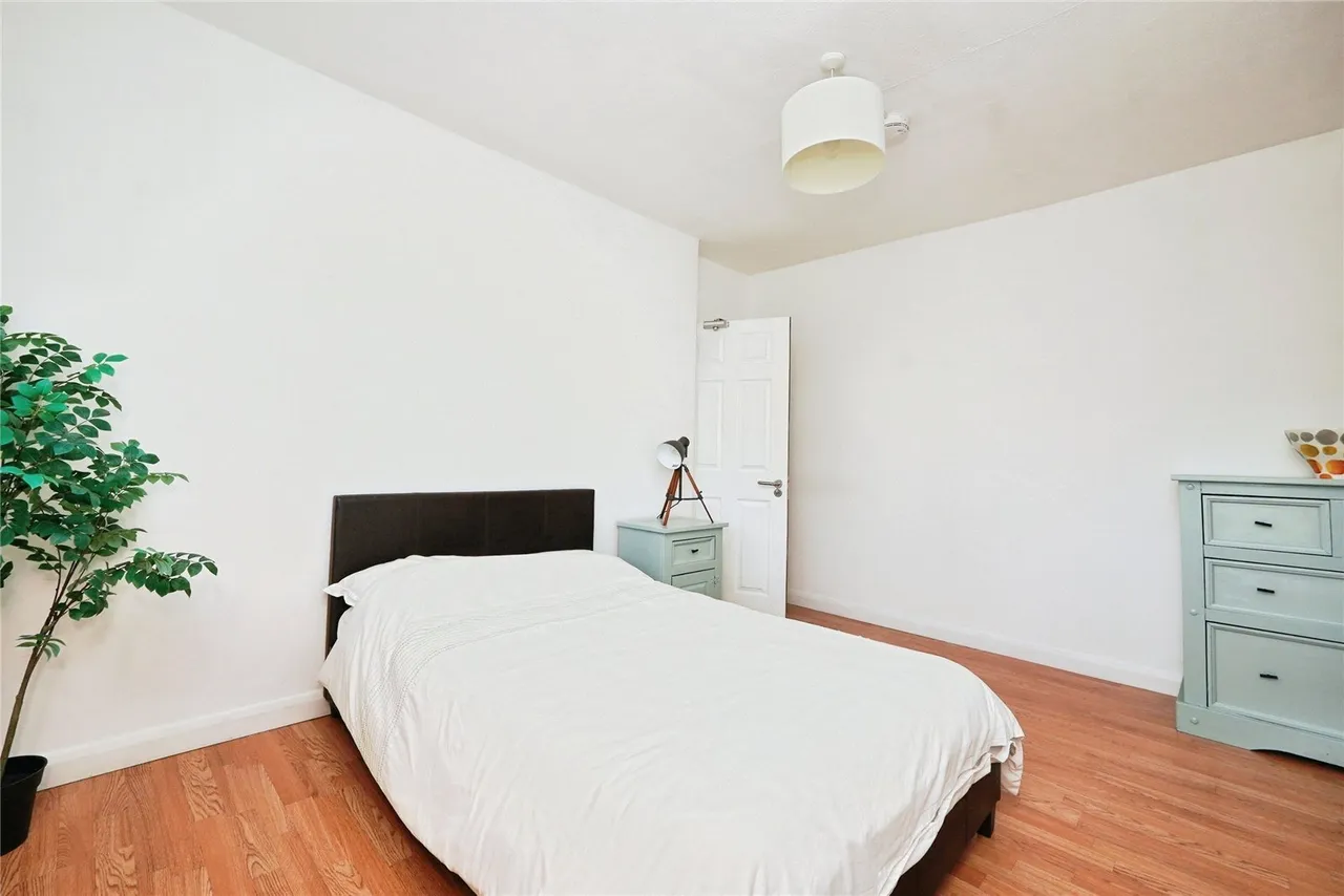 Rossendale Road, Folkestone, Kent, CT20, photo 10