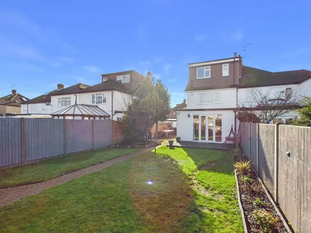 Lansdowne Road, Staines-upon-Thames, TW18, photo 18