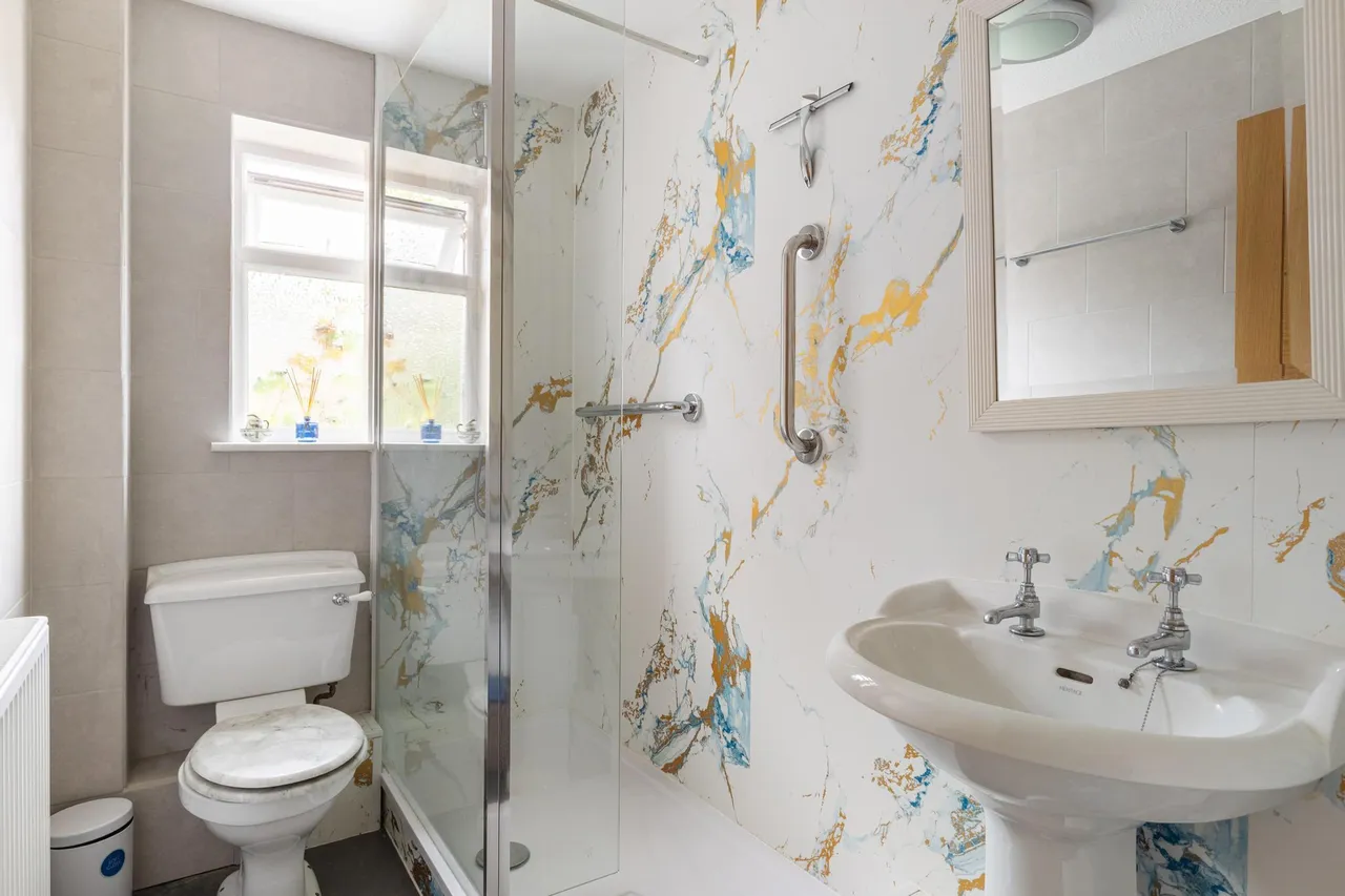 Willow Grove, Beaminster, DT8, photo 13