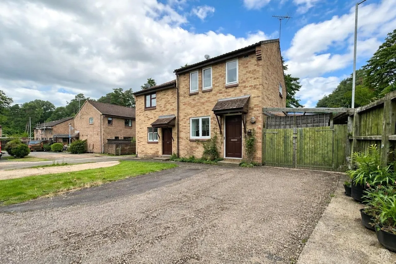 3 bed house for sale — Wyresdale, Bracknell, Berkshire, RG12 0QW