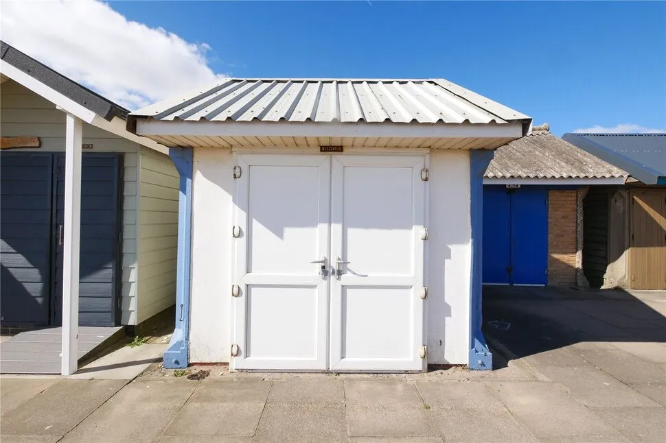 house for sale — South Promenade, Sutton On Sea, LN12