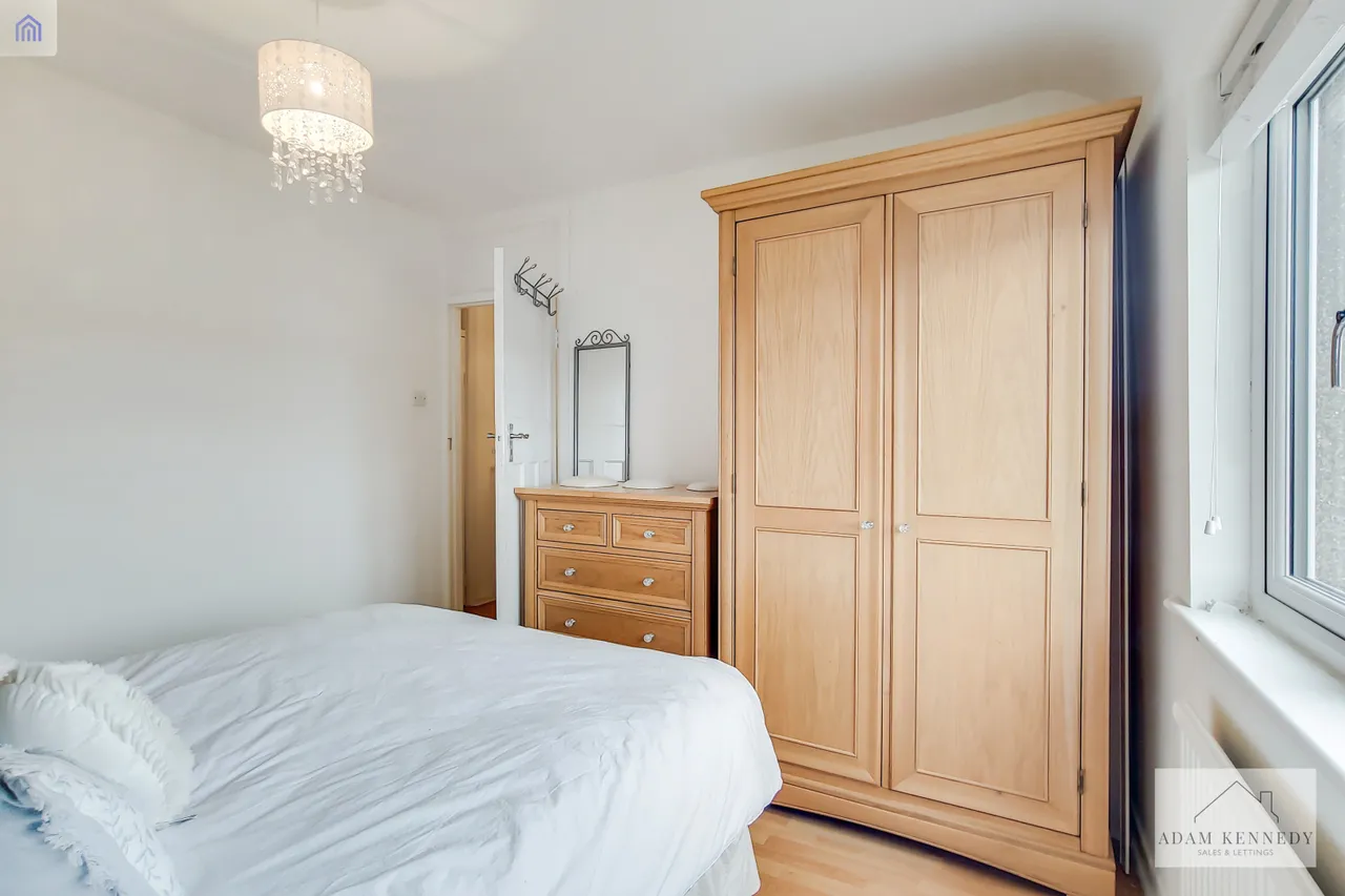 5 Wellstead Avenue, Edmonton, London, N9 8QA, photo 13