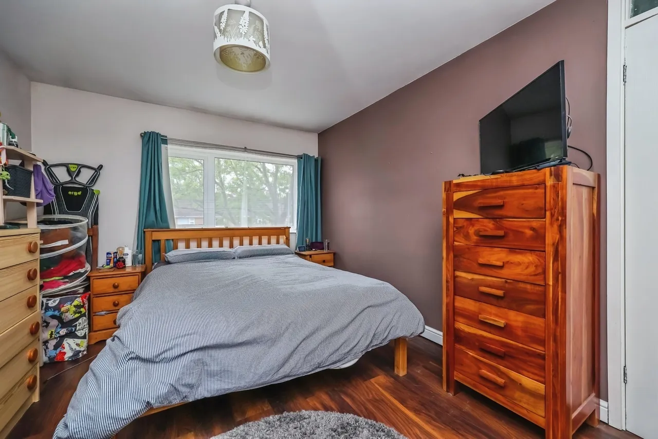 Smithy Close, Clifton, NG11, photo 9