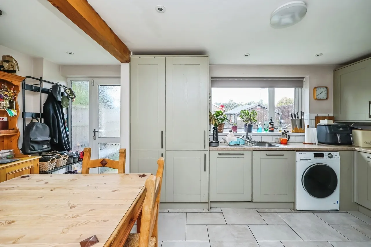 Smithy Close, Clifton, NG11, photo 5