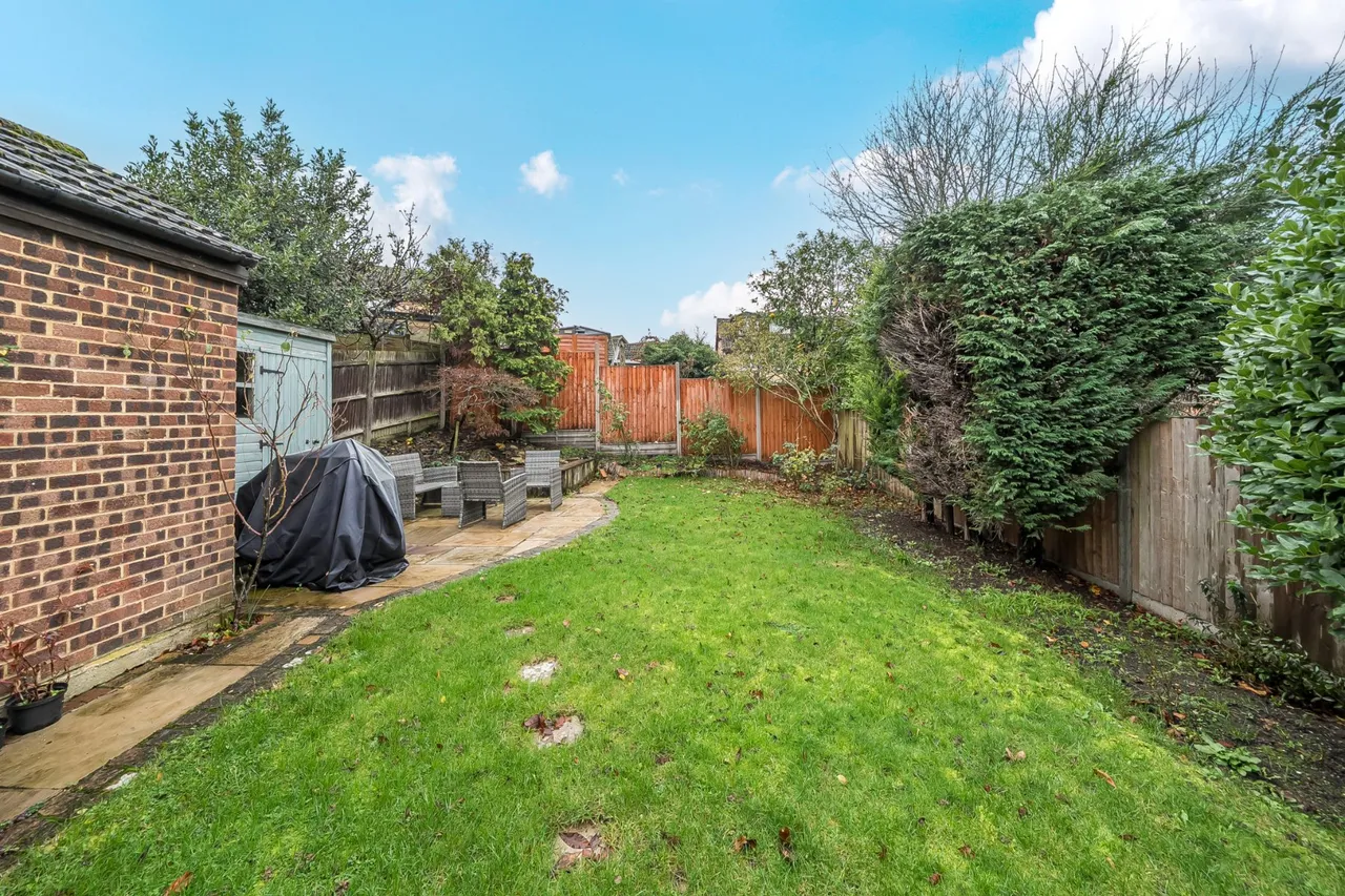 Broke Court, Guildford, GU4, photo 24