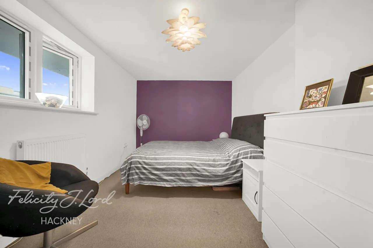 Ramsgate Street, London, E8, photo 8