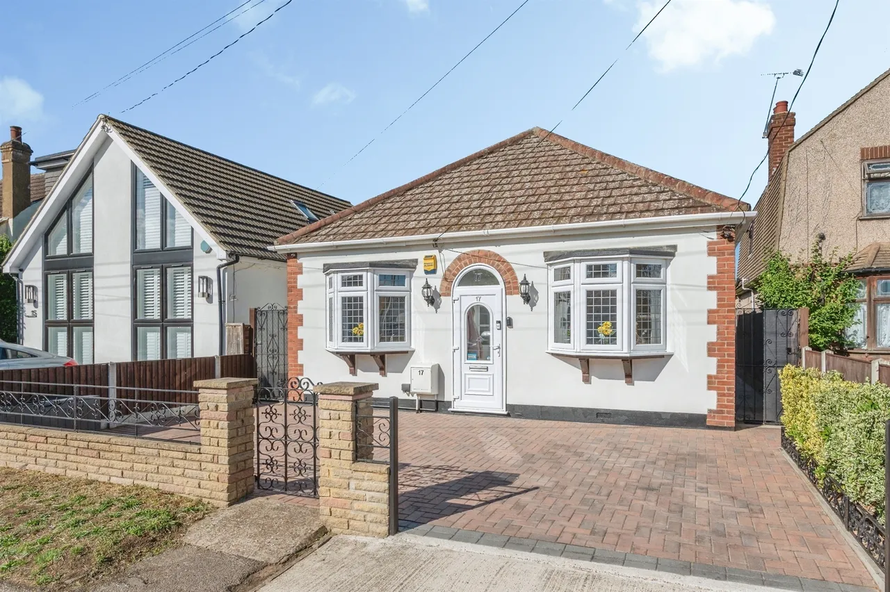 Askwith Road, Rainham, photo 8