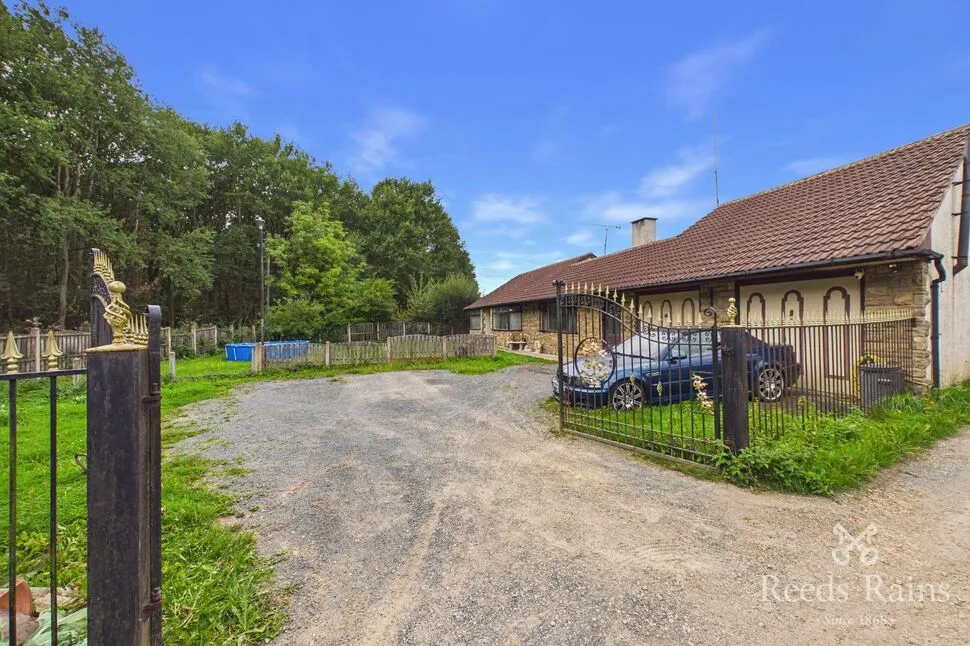 Wood Lane, Castleford, WF10, photo 12