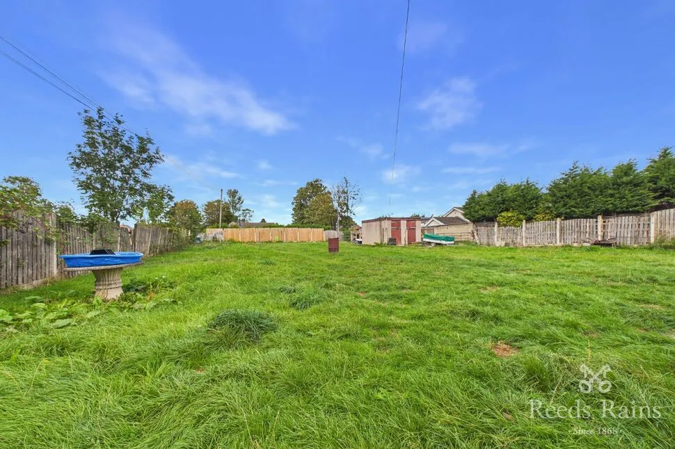 Wood Lane, Castleford, WF10, photo 6
