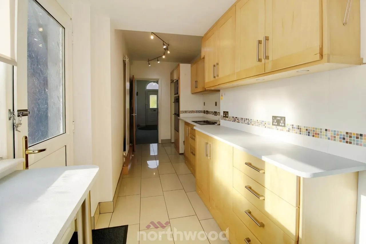Strathmore Road, Town Moor, DN2, photo 10