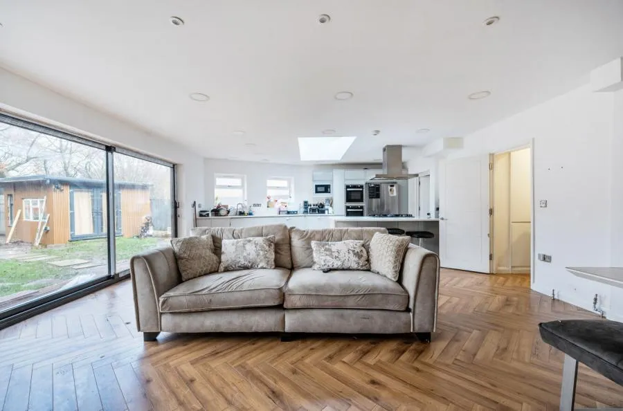 New Road Close, High Wycombe, HP12, photo 15