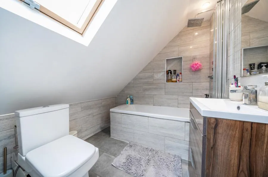 New Road Close, High Wycombe, HP12, photo 8