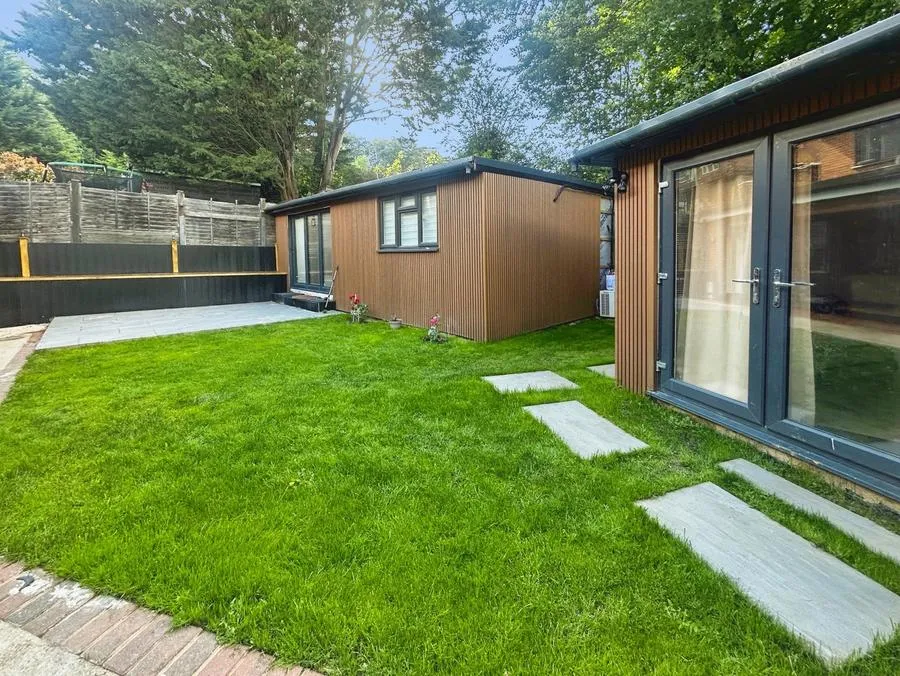New Road Close, High Wycombe, HP12, photo 19