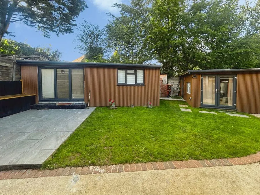 New Road Close, High Wycombe, HP12, photo 18