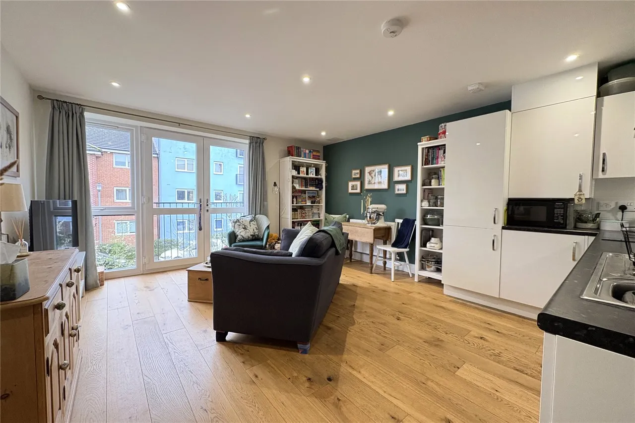Exchange Close, Aldershot, Hampshire, GU11 2FD, photo 5