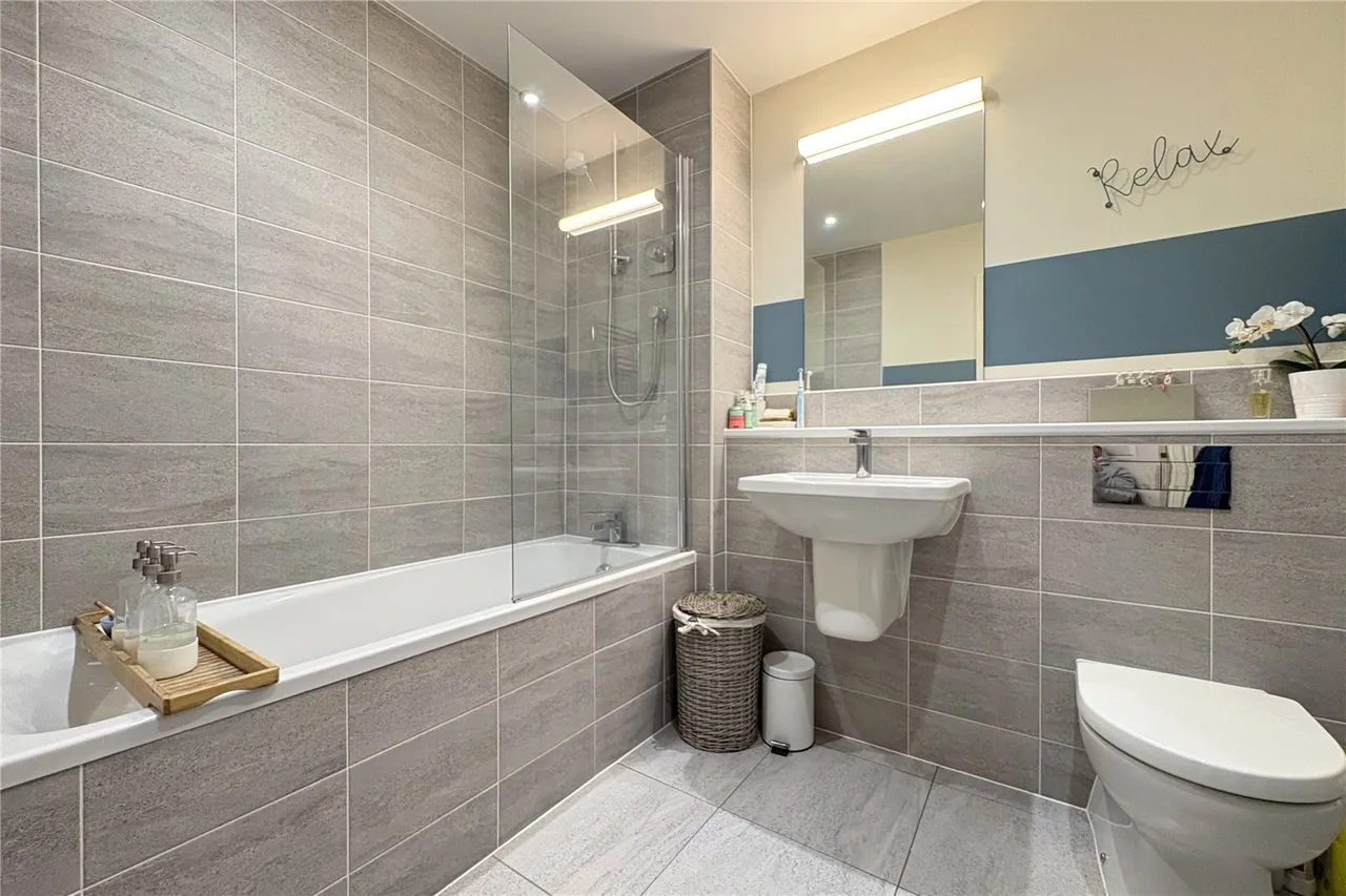 Exchange Close, Aldershot, Hampshire, GU11 2FD, photo 7