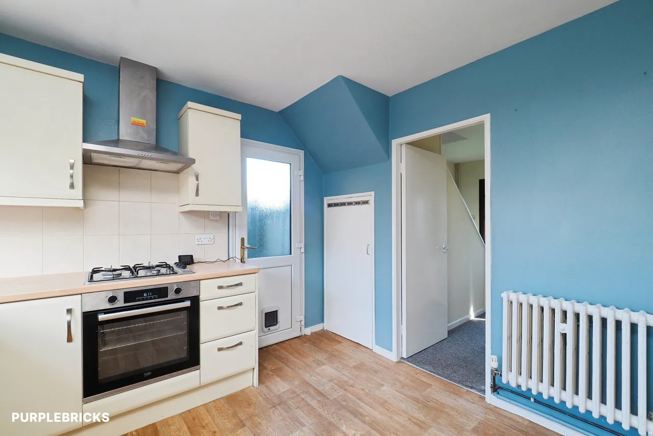 St. Lawrence Boulevard, Nottingham, NG12, photo 21