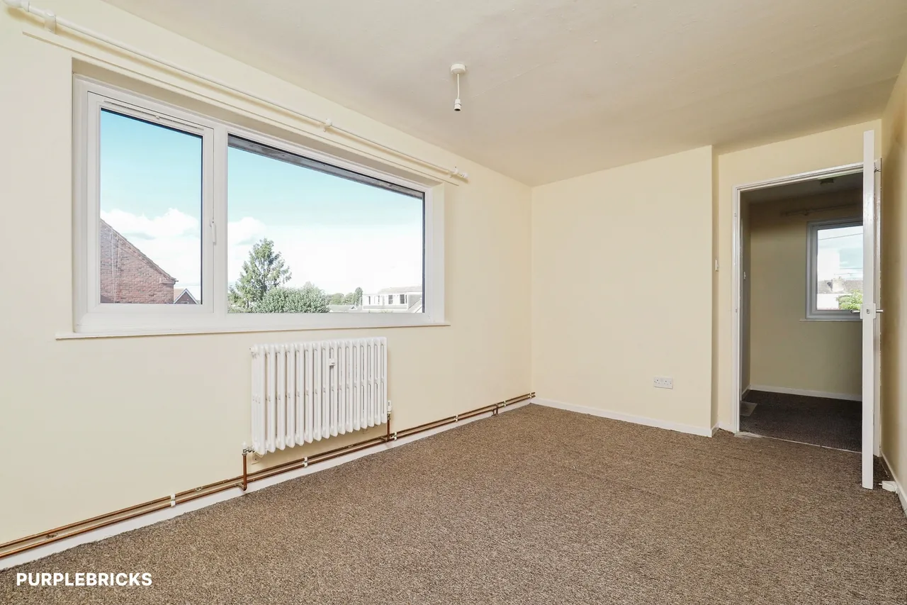 St. Lawrence Boulevard, Nottingham, NG12, photo 15
