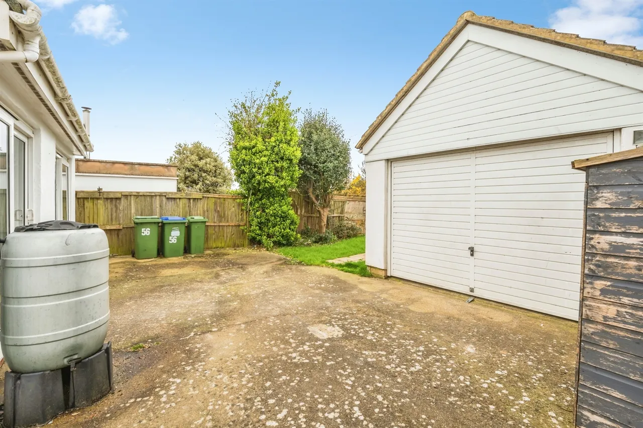 Telscombe Cliffs Way, Telscombe Cliffs, BN10, photo 13