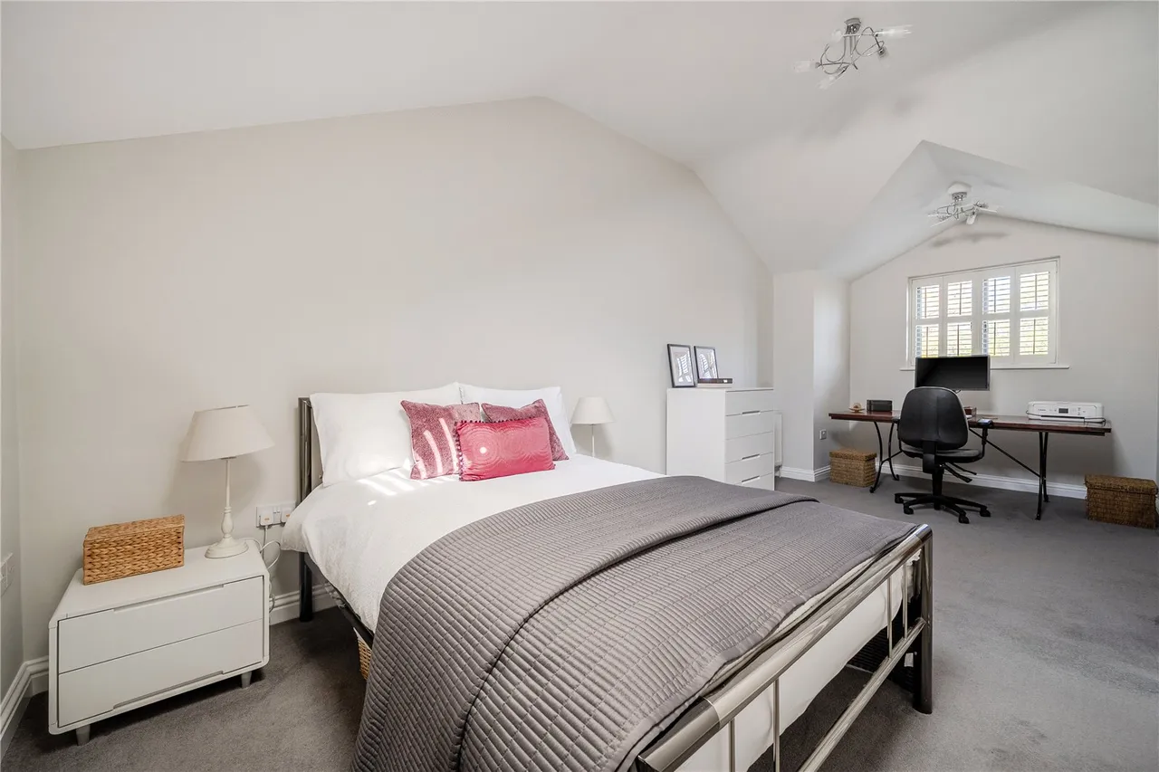Rose Court Cottage, Burghfield Common, Reading, Berkshire, RG7 3BG, photo 13