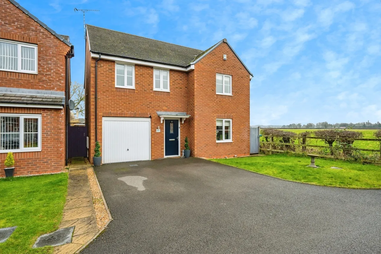 4 bed house for sale — Salt Works Lane, Weston, Staffordshire, ST18