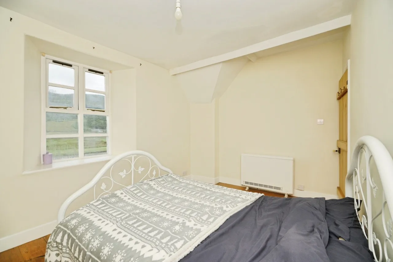 Tan-y-Bwlch, Blaenau Ffestiniog, LL41, photo 16
