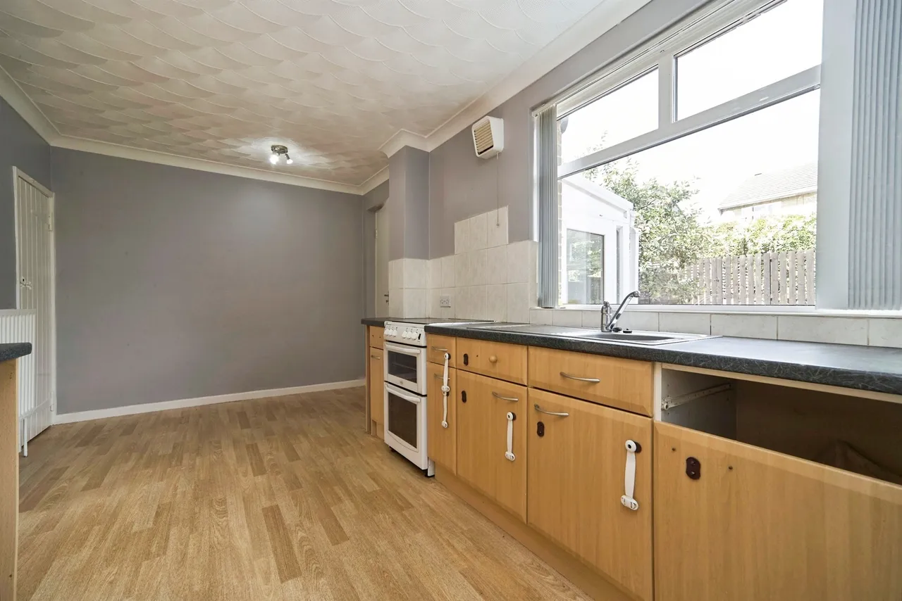 Downside Crescent, Allerton, BD15, photo 9
