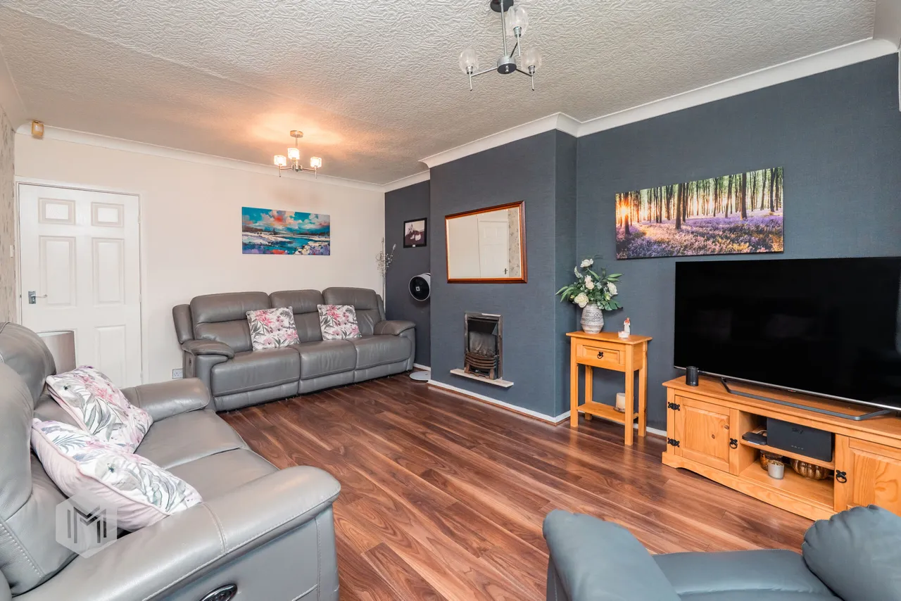 Denstone Crescent, Bolton, BL2 5DE, photo 3