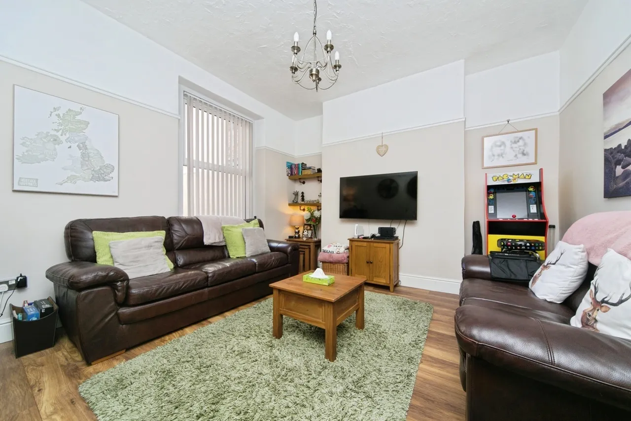 Chapel Street, Llandudno, LL30, photo 6