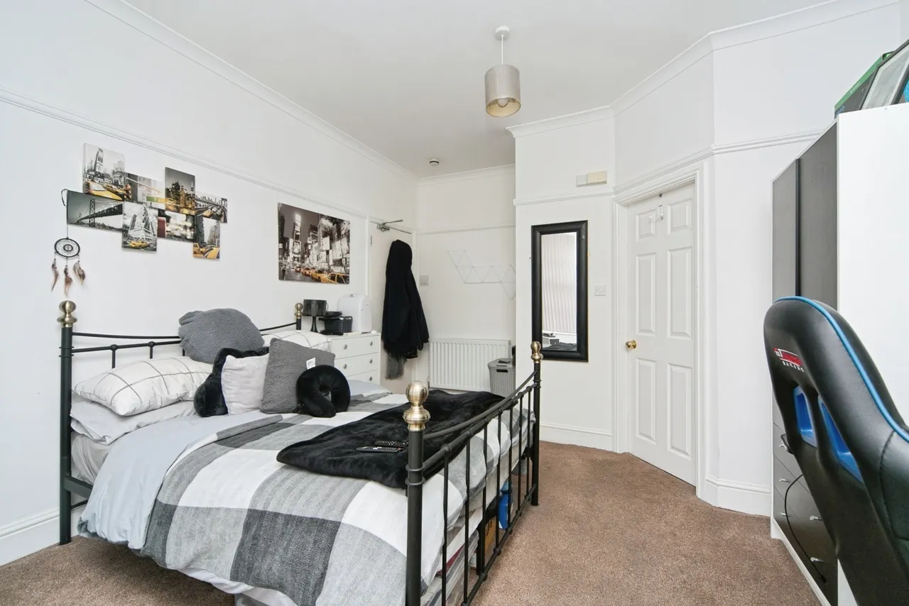 Chapel Street, Llandudno, LL30, photo 9