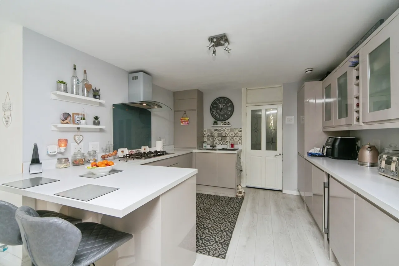Chapel Street, Llandudno, LL30, photo 7